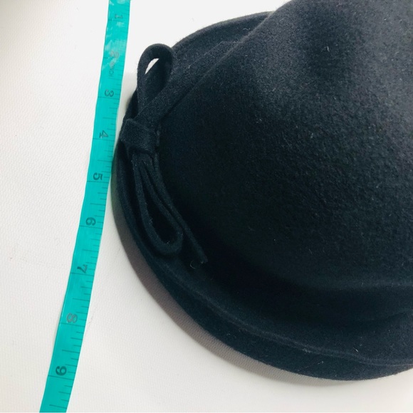 VTG 60s Lancaster Black Derby Cloche Hat Ladies Retro ChaplinStyle Bow 100%Wool - Picture 6 of 10